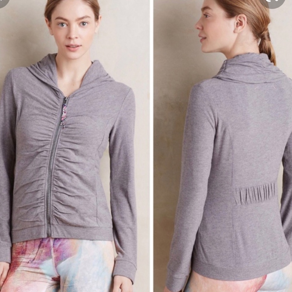 Anthropologie Pure + Good Gray Hayden Rouched Sweatshirt. Medium